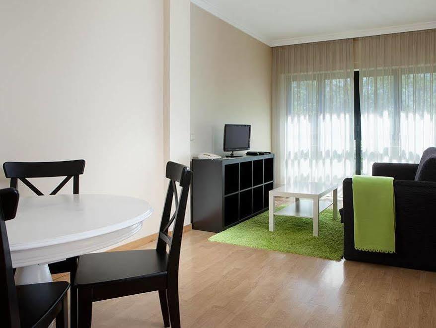 Apartamentos Th La Florida Madrid Buitenkant foto