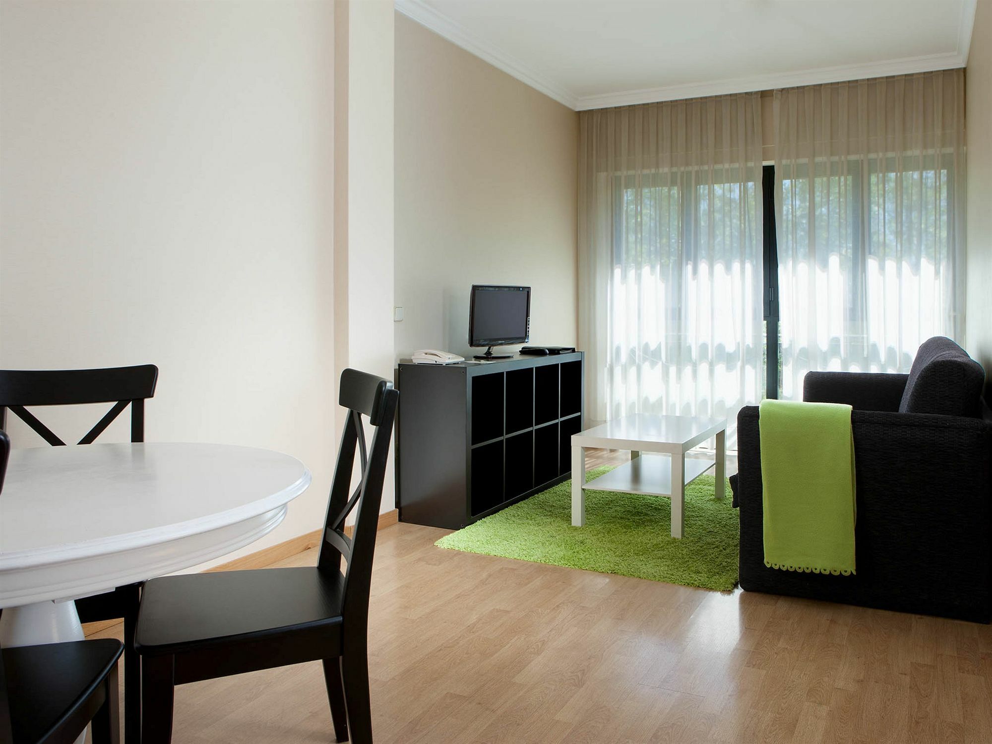 Apartamentos Th La Florida Madrid Buitenkant foto